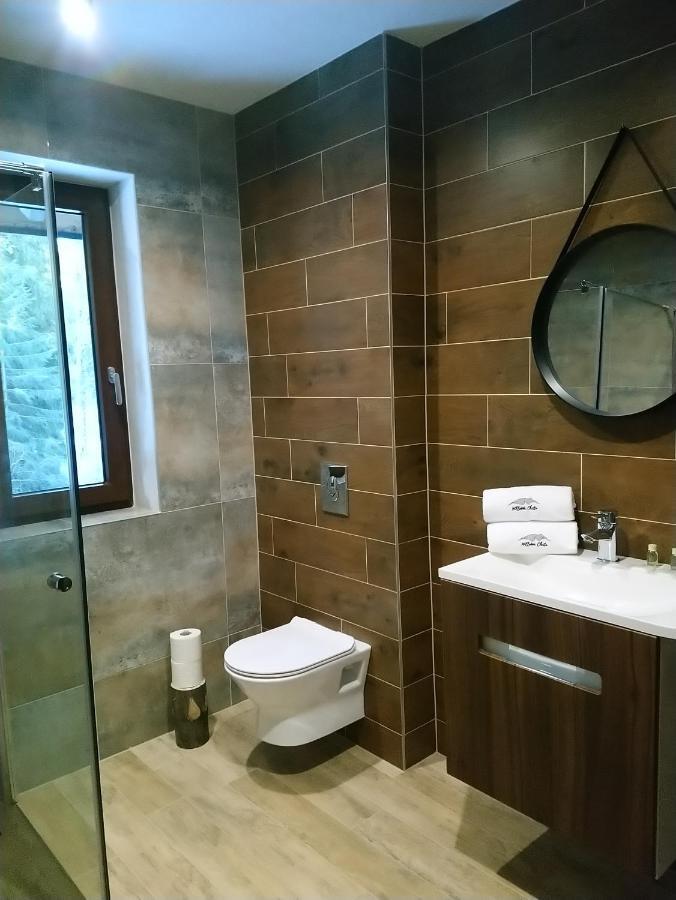 Willowa Chata Dzianisz Exterior foto